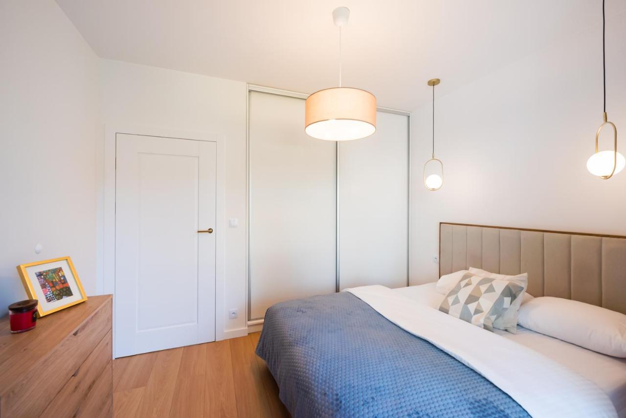 Wola Marble Apartment Varsovie Extérieur photo